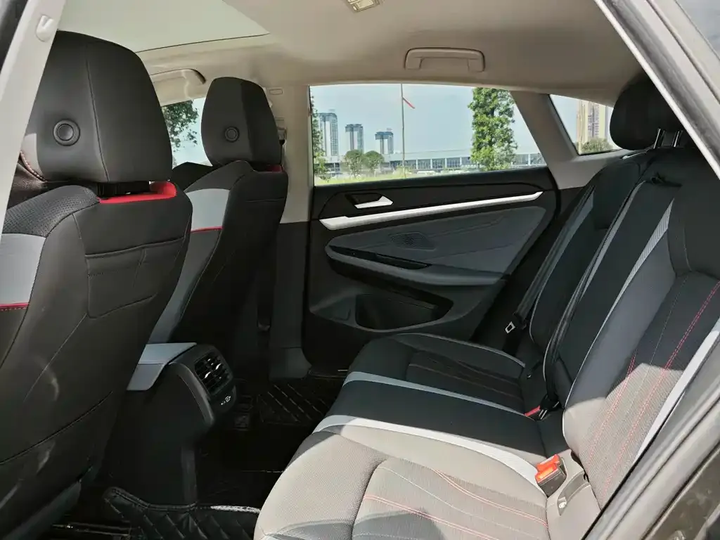 Volkswagen Lamando — фото 4