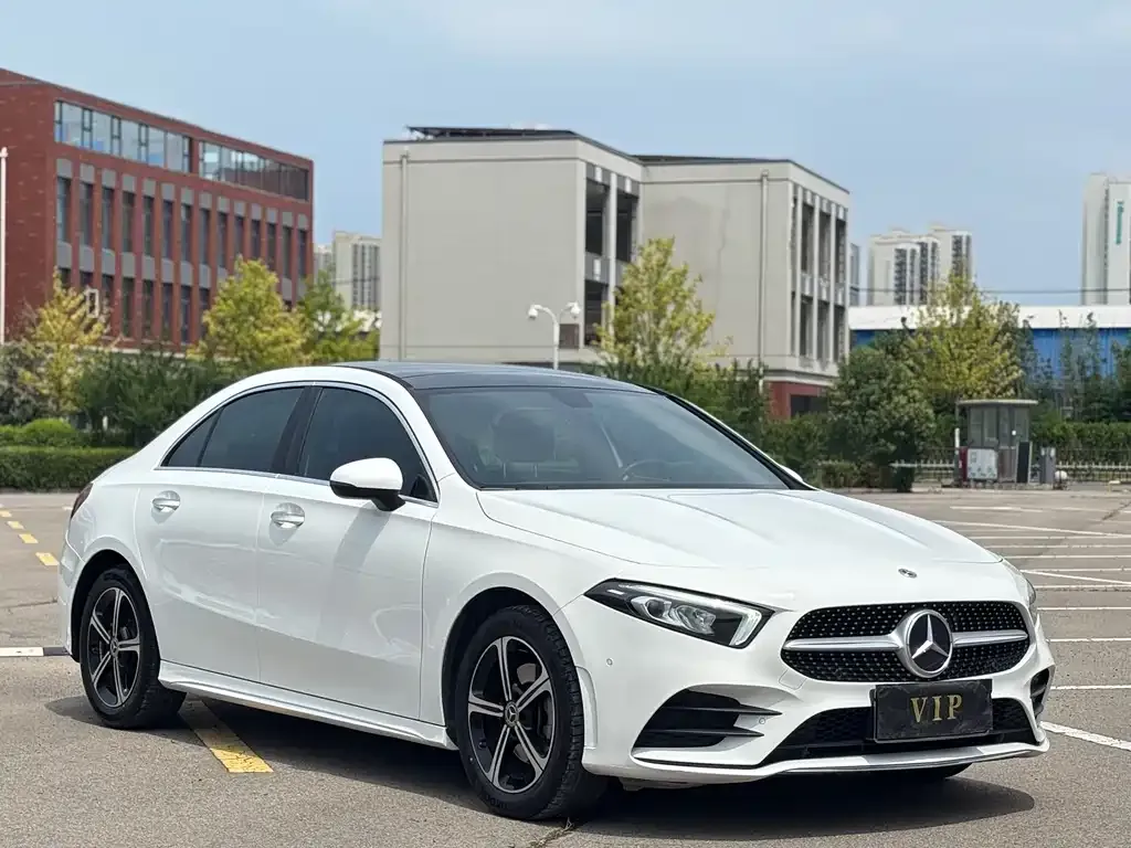 Mercedes-Benz A-Class — фото 4
