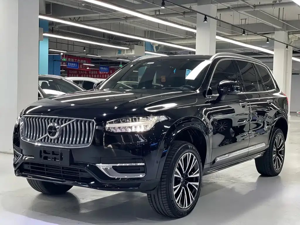 Volvo XC90 PHEV — фото 1
