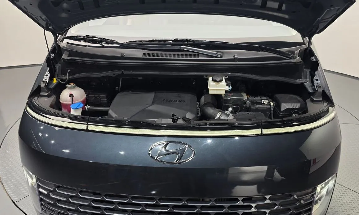 Hyundai Staria — фото 9