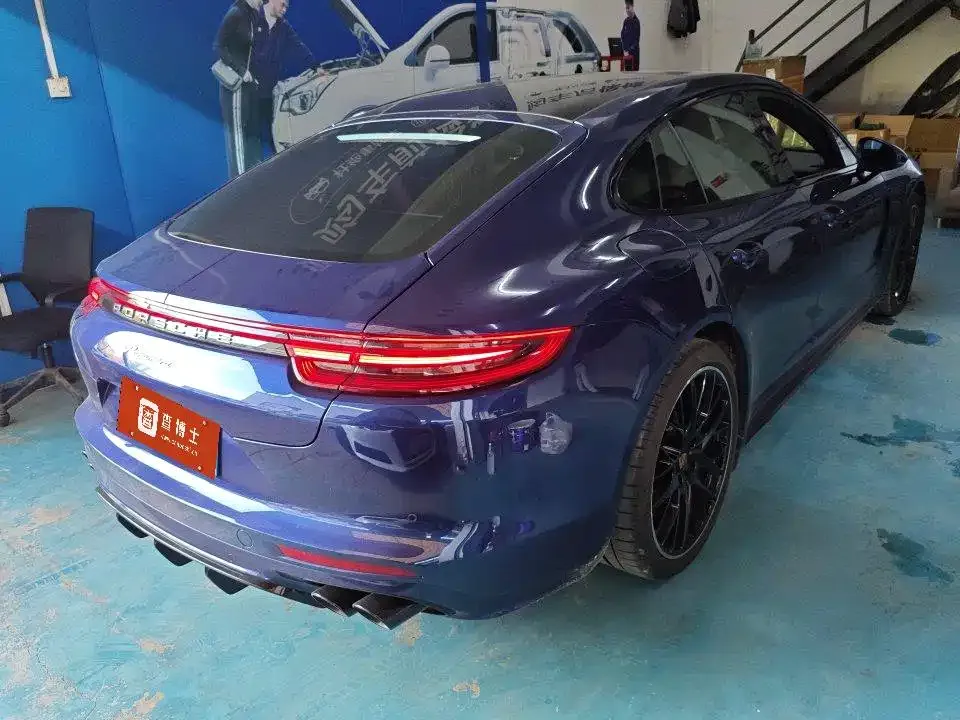 Porsche Panamera — фото 6