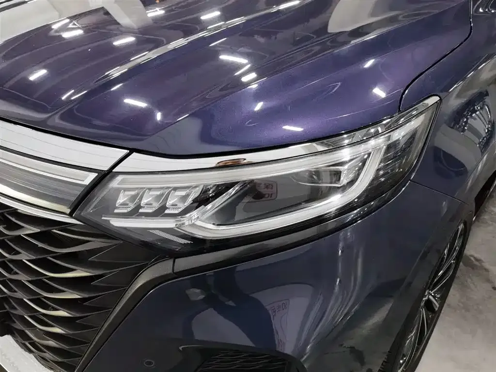 Roewe iMAX8 — фото 6
