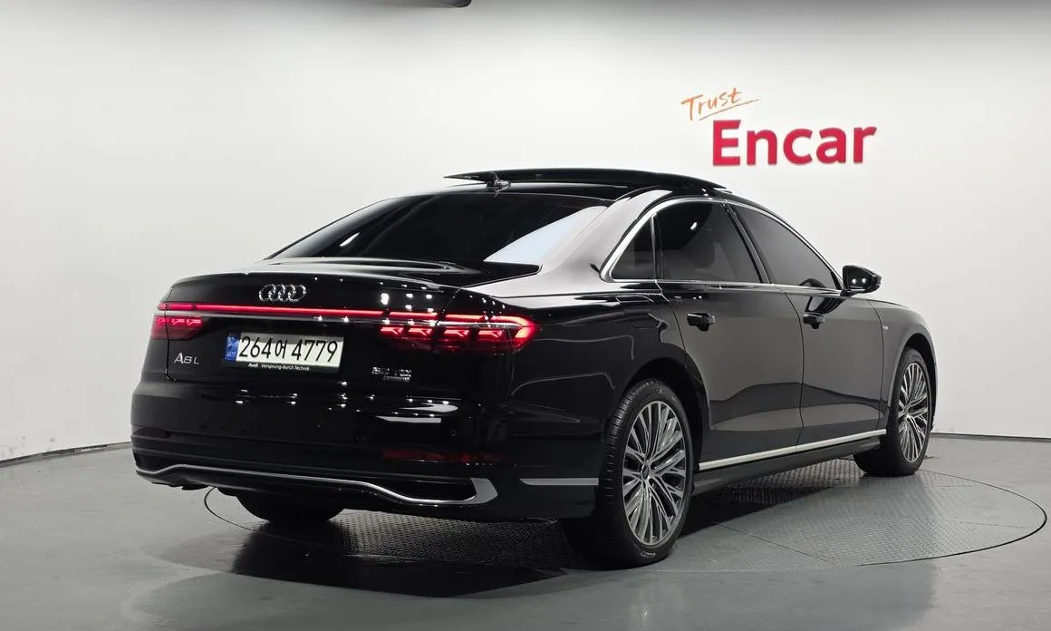 Audi A8 2023 из KR, фото 9