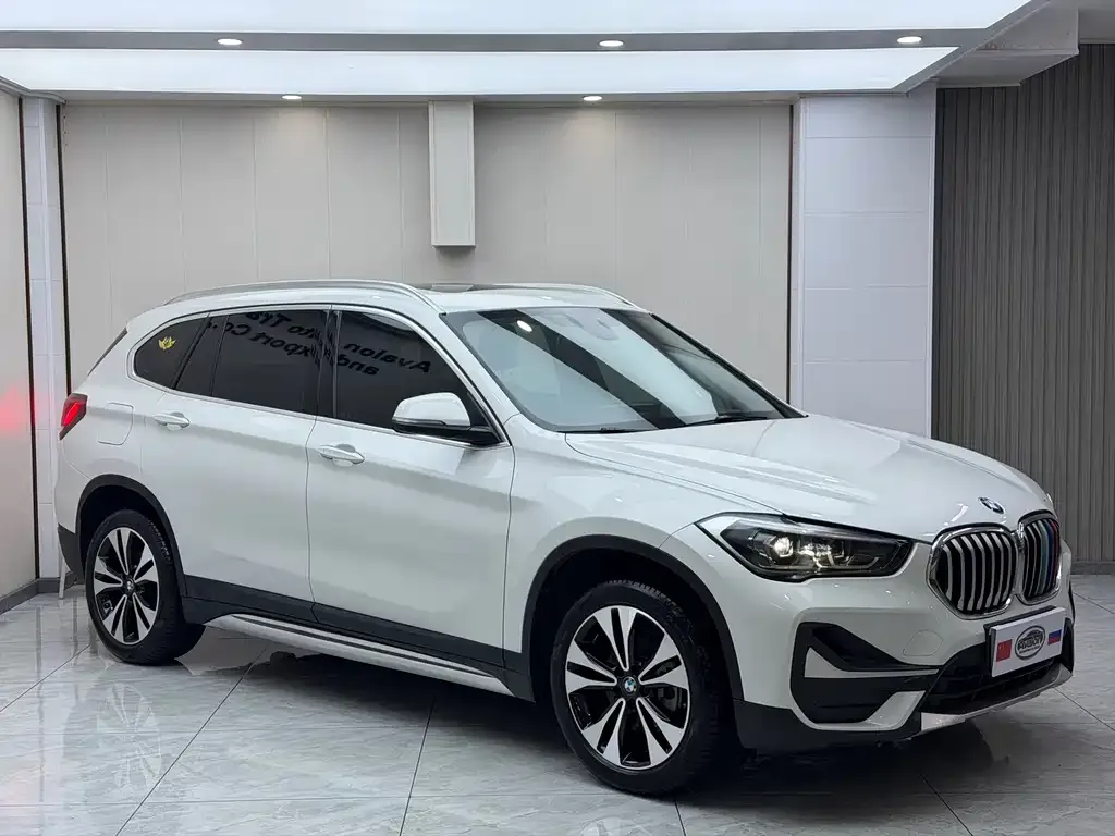 BMW X1 — фото 6