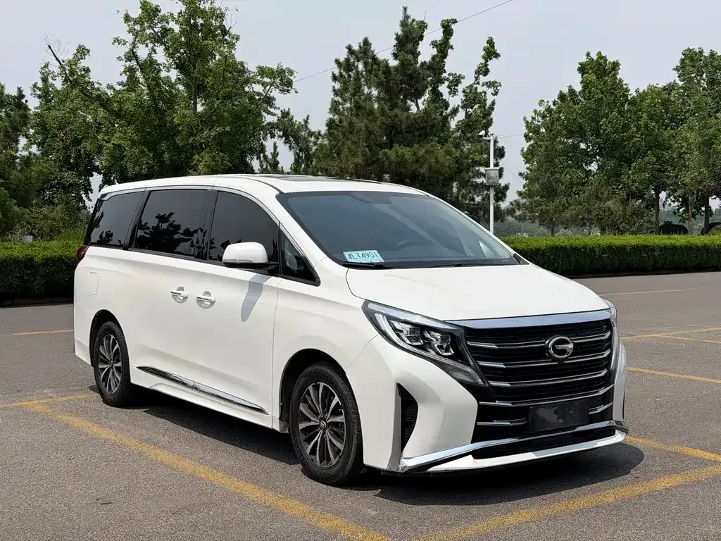 GAC Motor Trumpchi M8 — фото 1