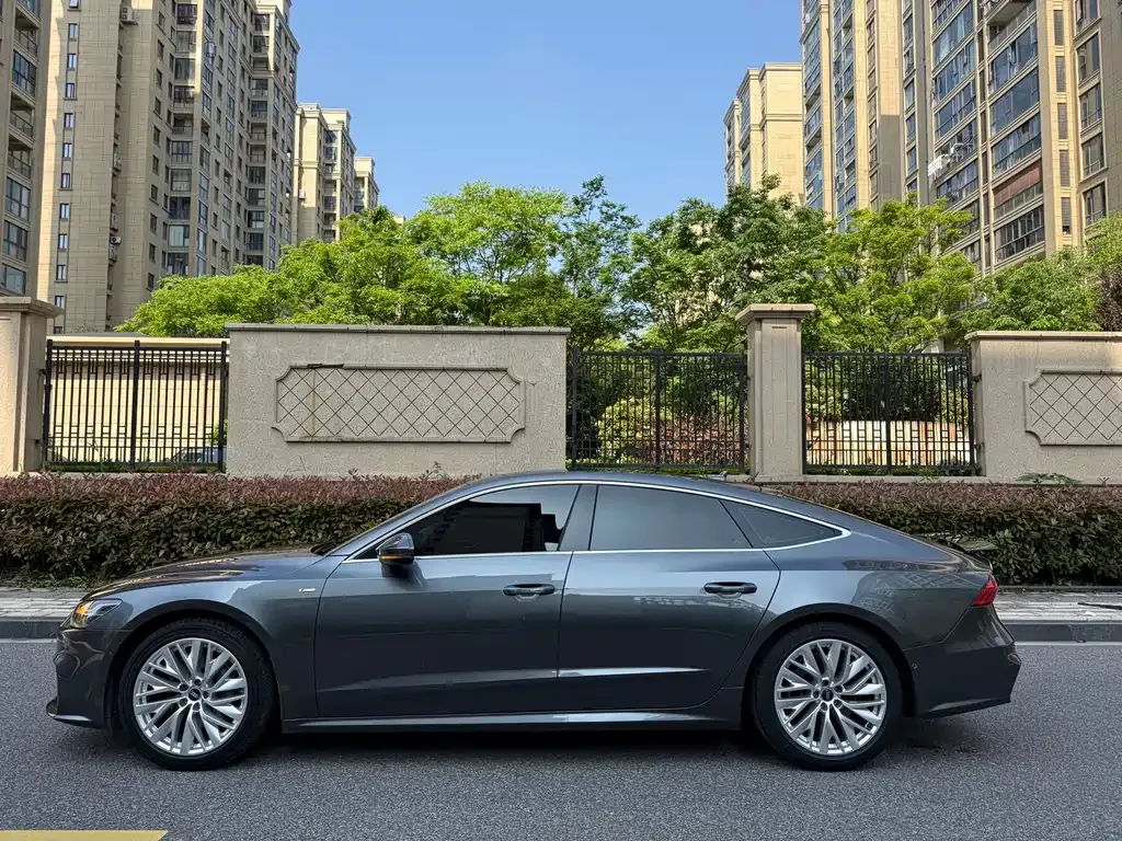 Audi A7 — фото 7
