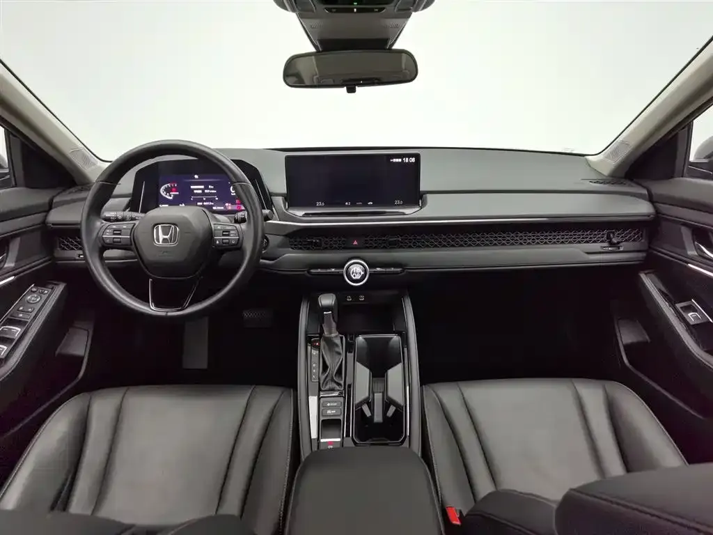 Honda Accord — фото 3