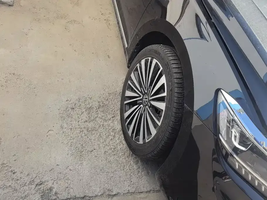 Volkswagen Passat — фото 4