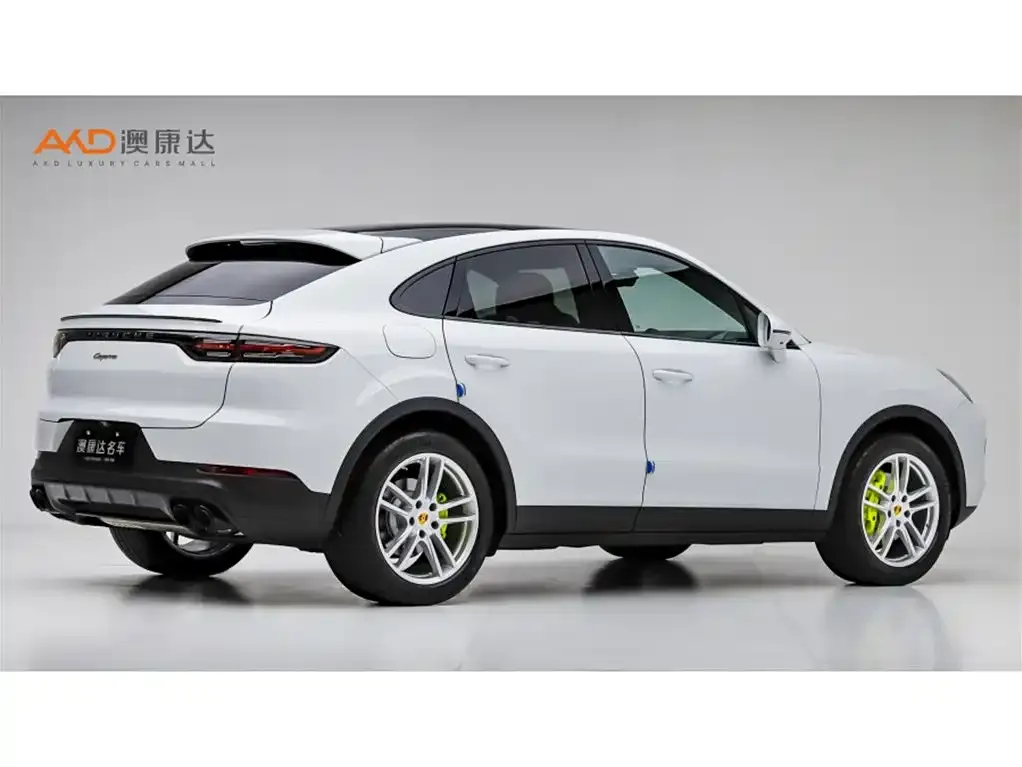 Porsche Cayenne Hybrid — фото 6