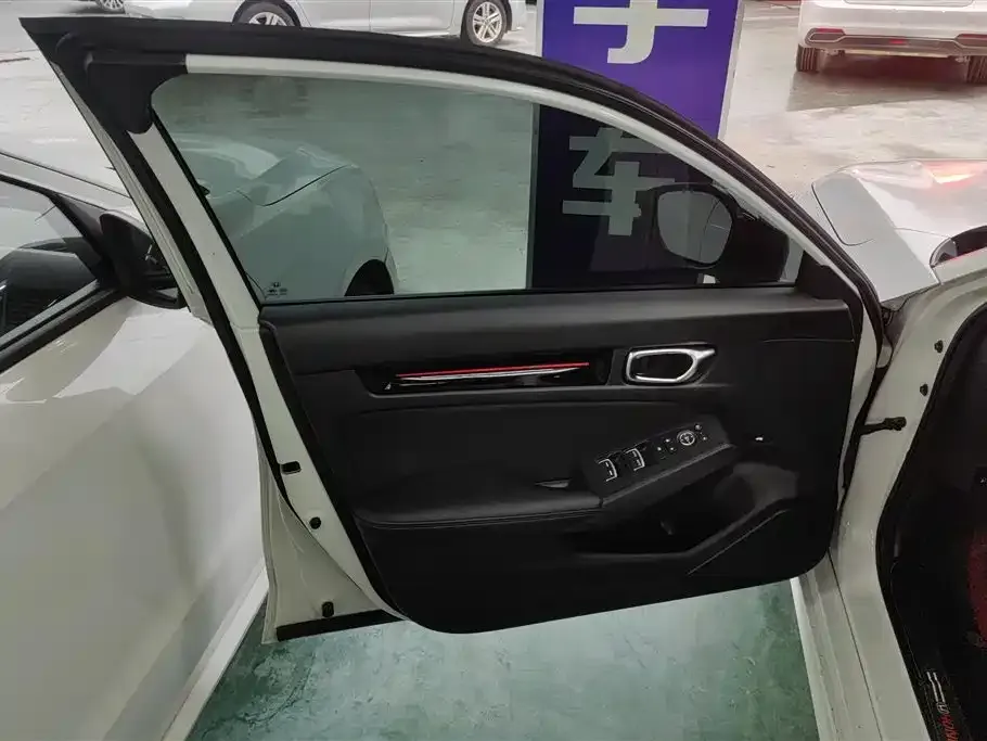 Honda Civic — фото 4