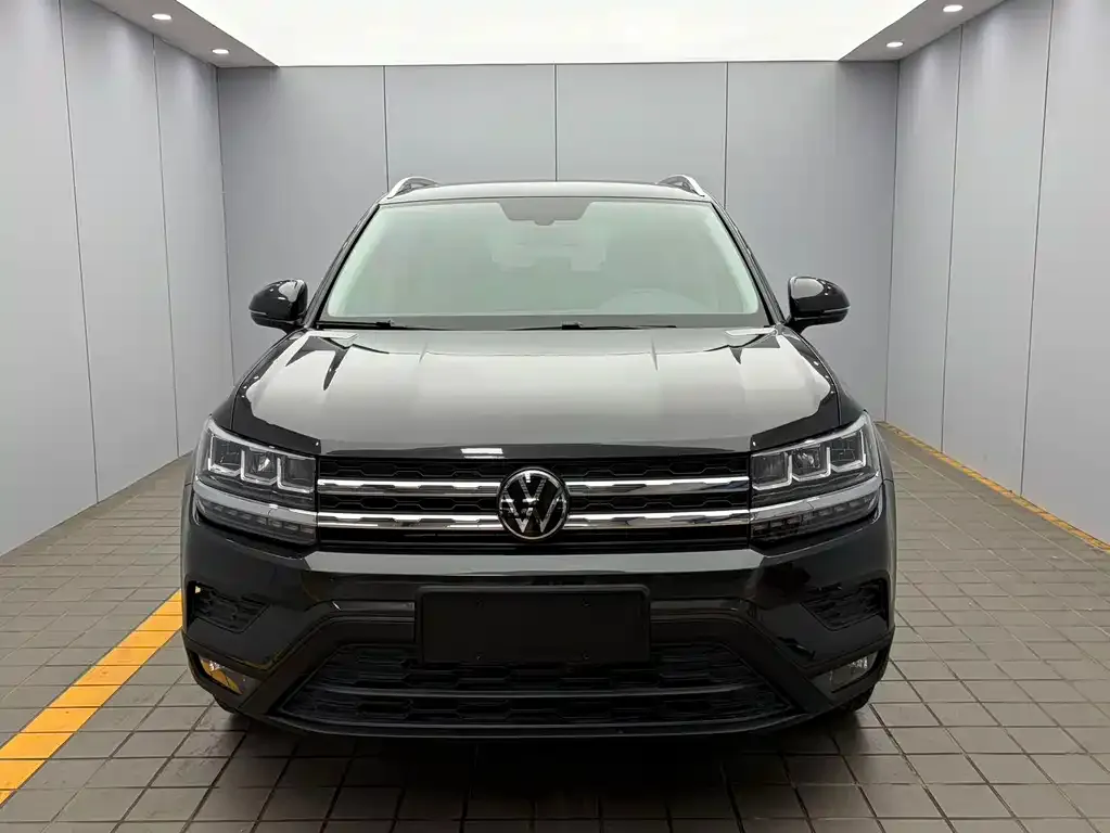 Volkswagen Tharu — фото 2