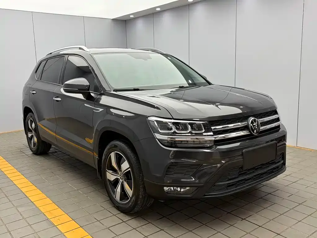 Volkswagen Tharu — фото 3