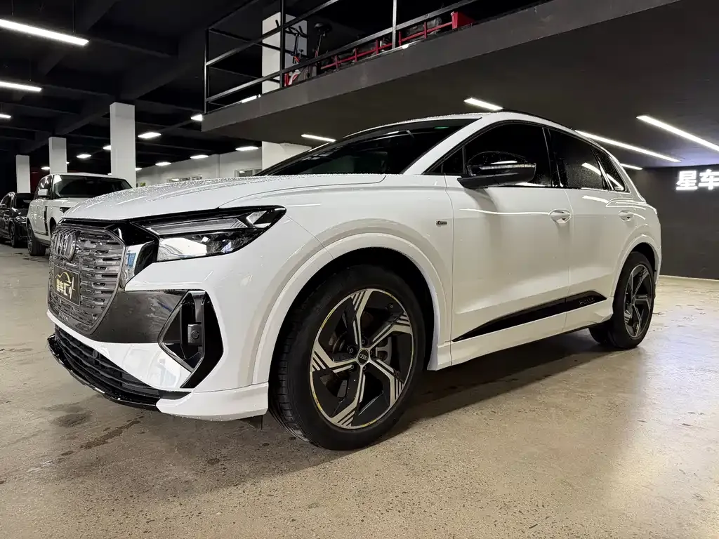 Audi Q4 e-tron