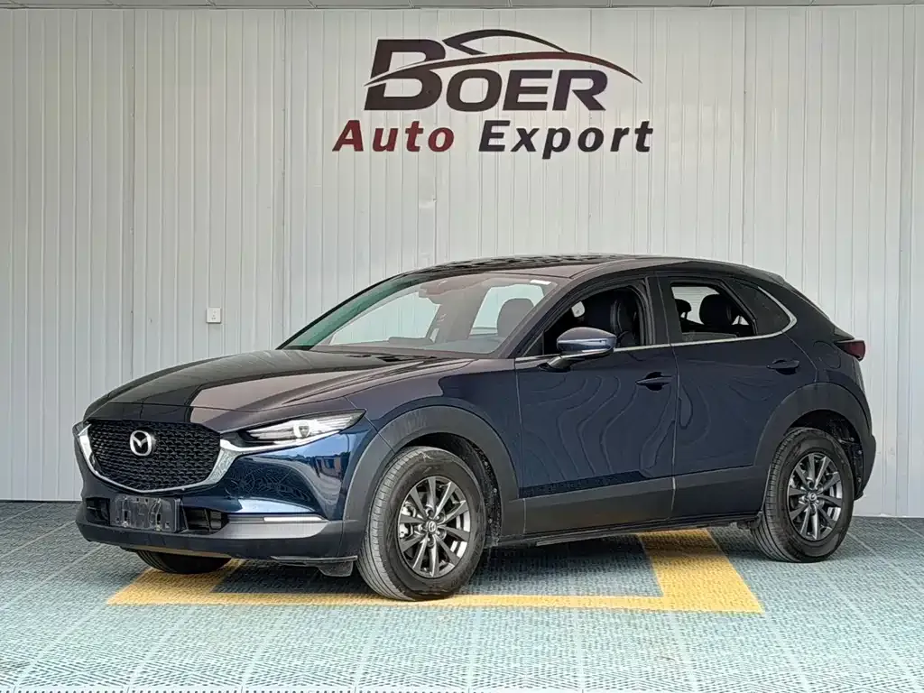 Mazda CX-30 — фото 1