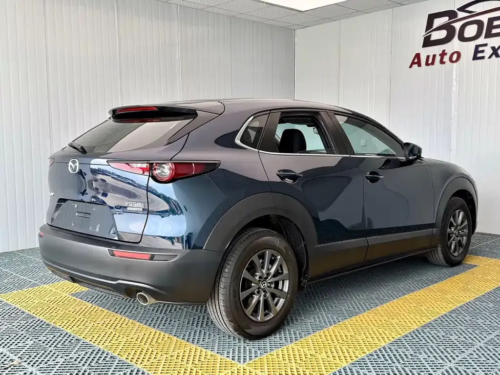 Mazda CX-30 — фото 9