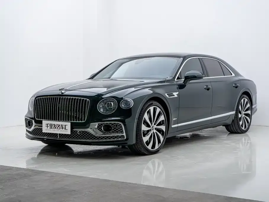 Bentley Flying Spur — фото 1