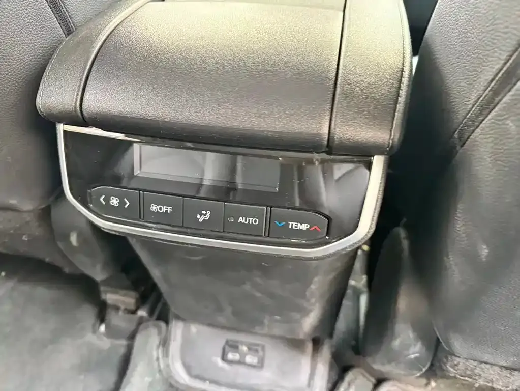 Toyota Highlander 2024 из CN, фото 7