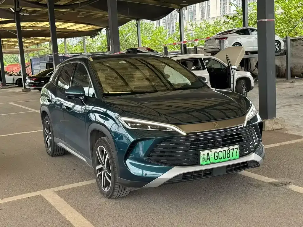 BYD L DM-i — фото 7