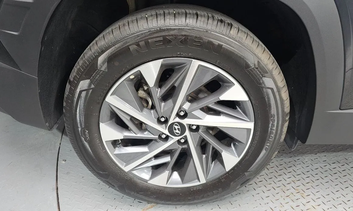 Hyundai Tucson 2023 из KR, фото 4