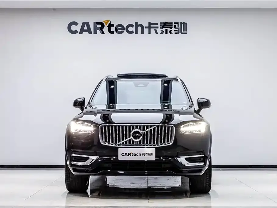 Volvo XC90 — фото 2