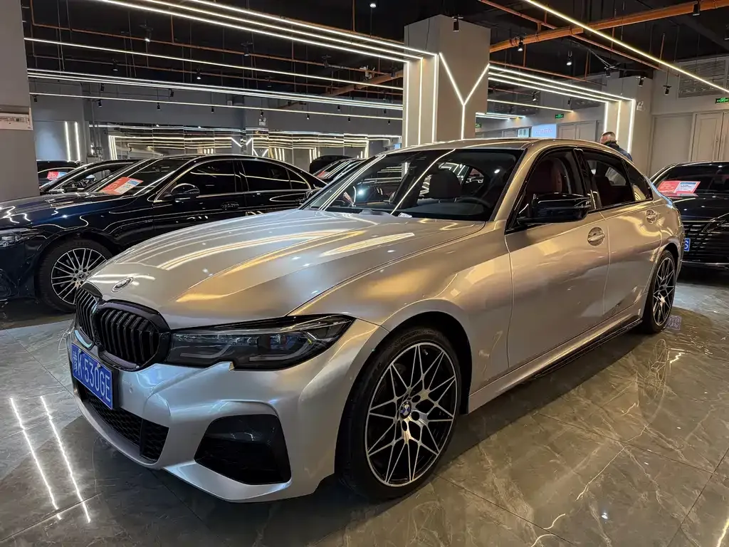 BMW 3 Series — фото 1