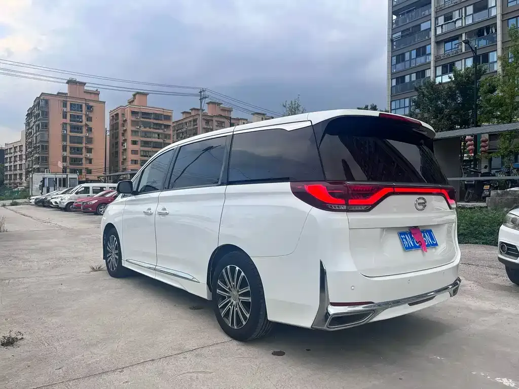GAC Motor Trumpchi M8 — фото 8