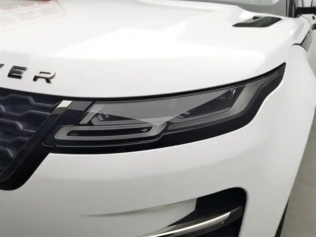 Land Rover Evoque PHEV — фото 3