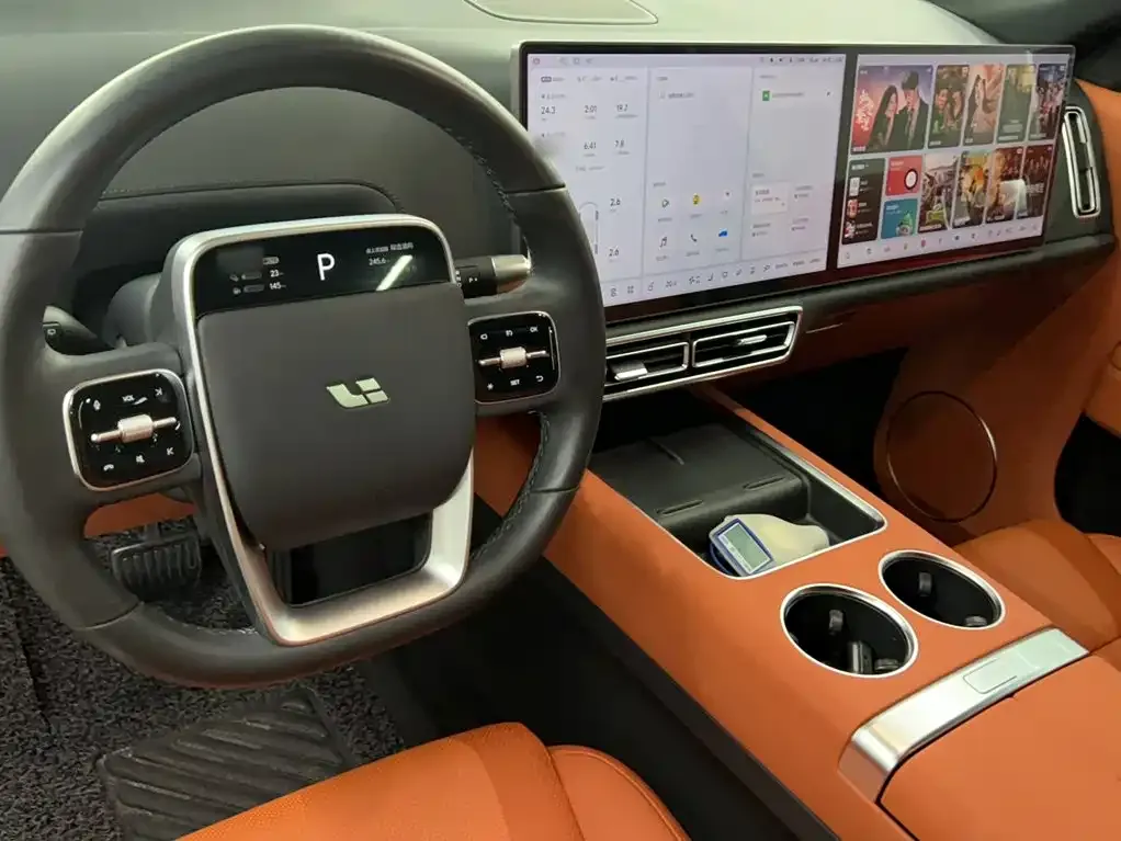 Li Auto L7 — фото 3