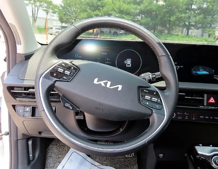 Kia EV6 — фото 9