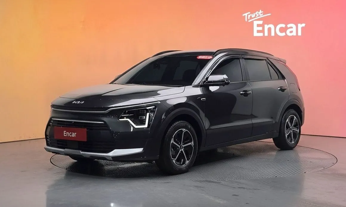 Kia Niro — фото 1