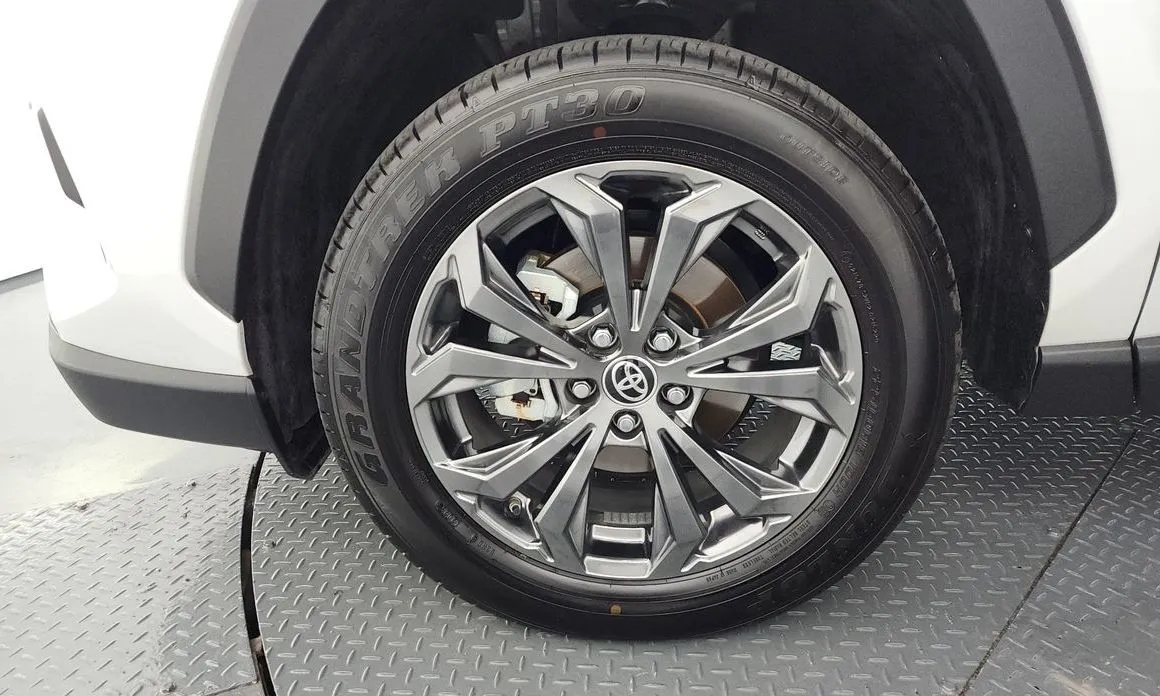 Toyota RAV4 2025 из KR, фото 4