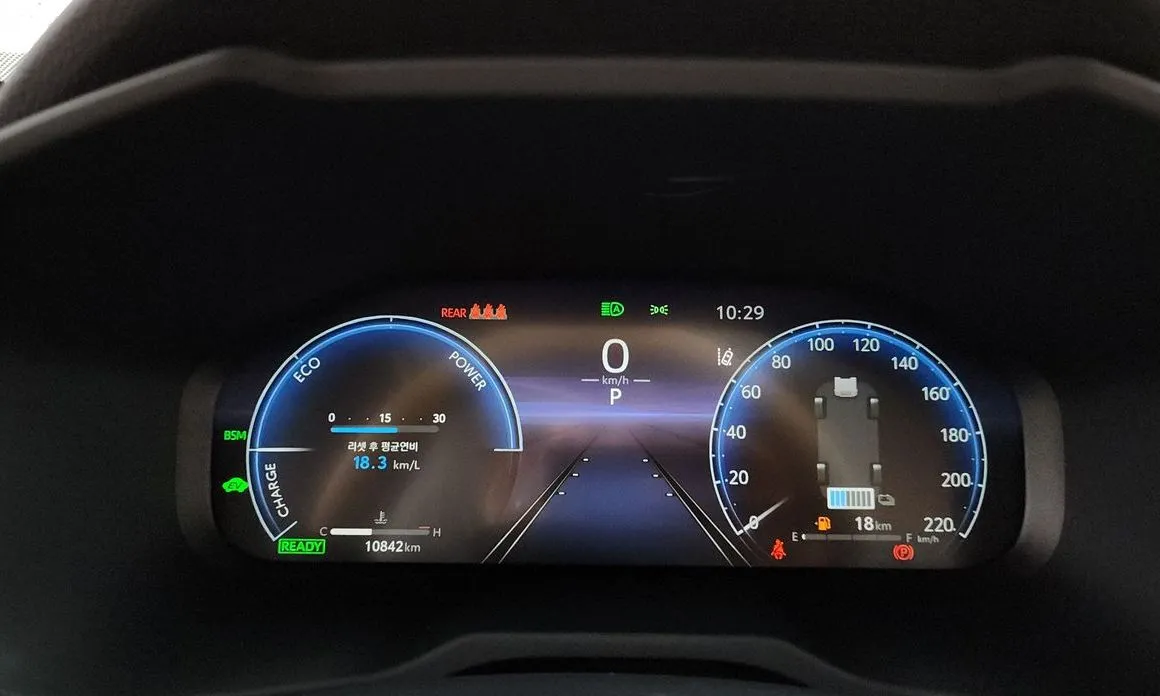 Toyota RAV4 2025 из KR, фото 5