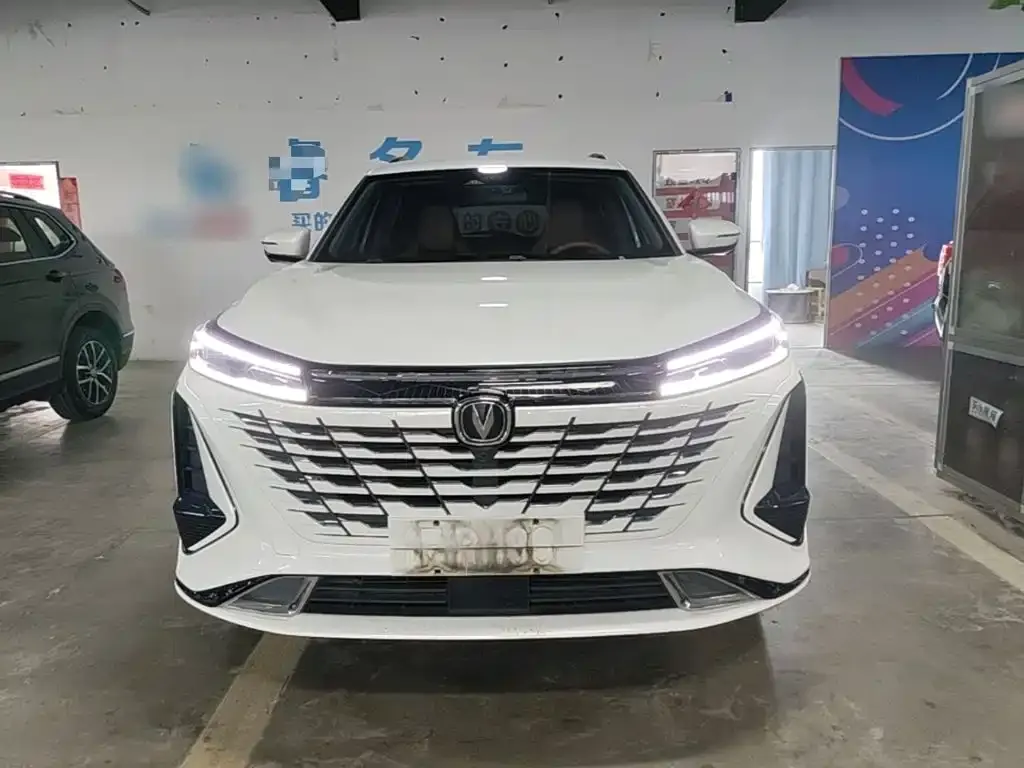 Changan CS75PLUS — фото 7