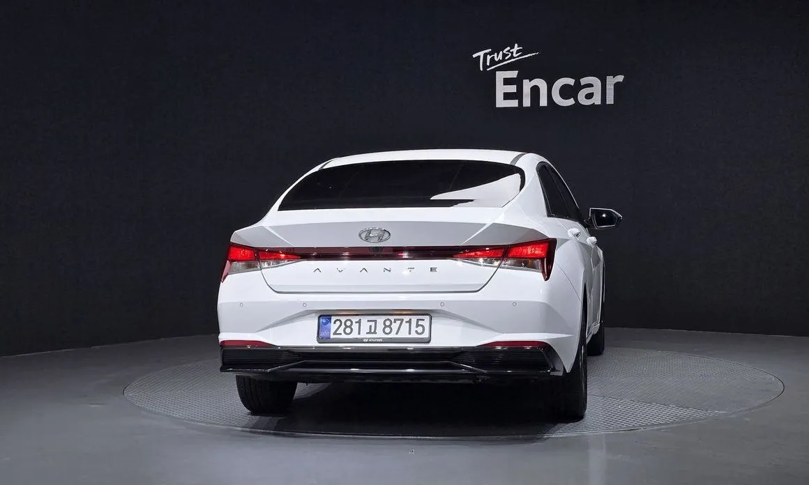 Hyundai AVANTE 2023 из KR, фото 6