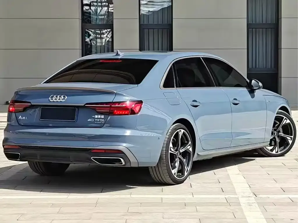 Audi A4L — фото 7