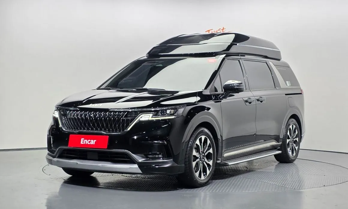 Kia Carnival — фото 1