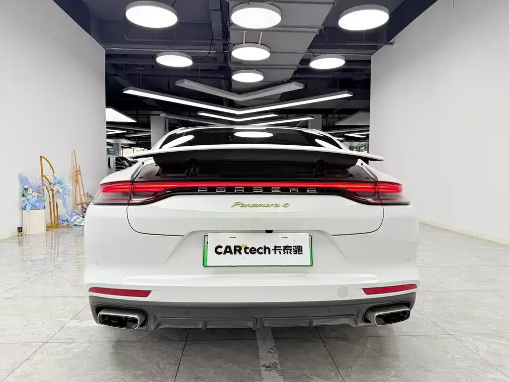 Porsche Panamera Hybrid — фото 3