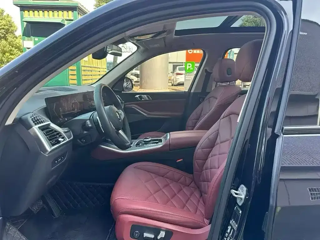 BMW X5 2024 из CN, фото 2