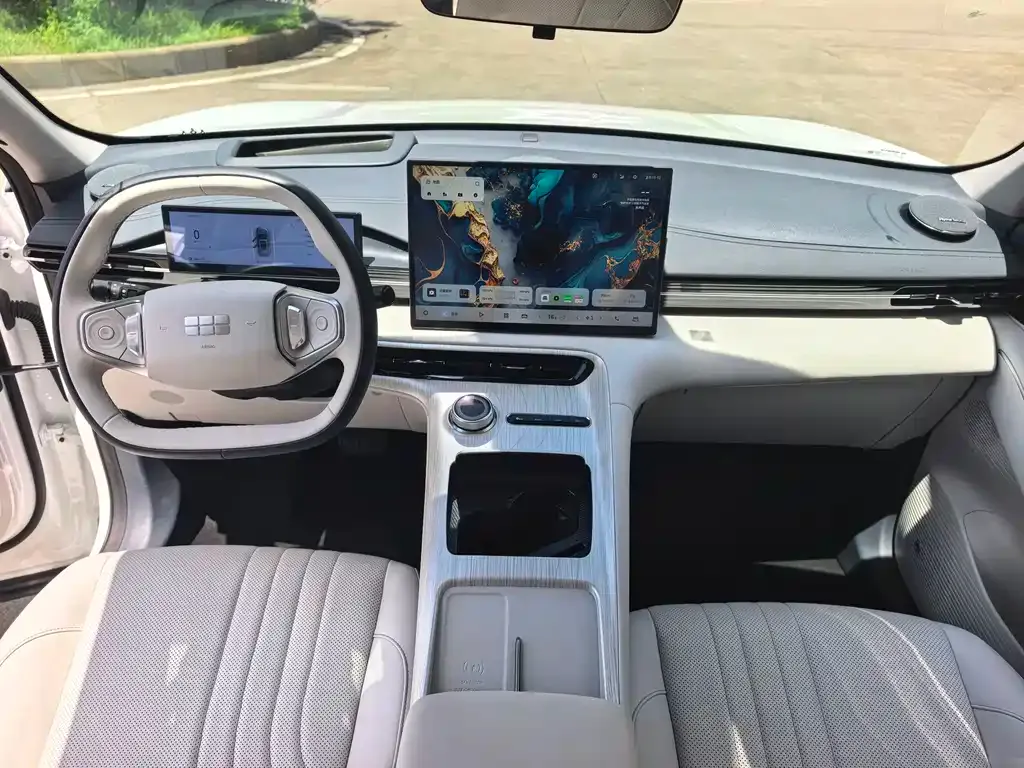 Geely Galaxy E5 2024 из CN, фото 8