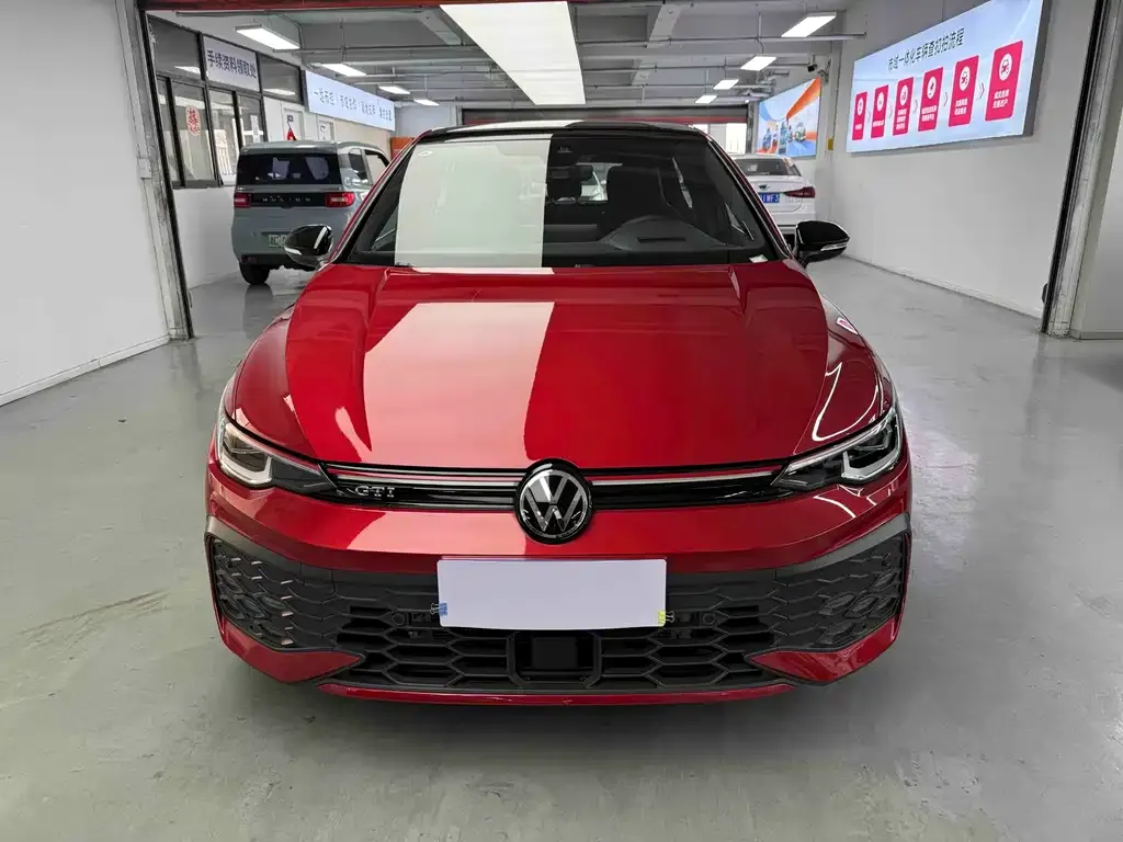 Volkswagen Golf GTI — фото 3