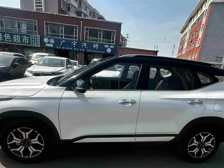 Kia KX3 — фото 4