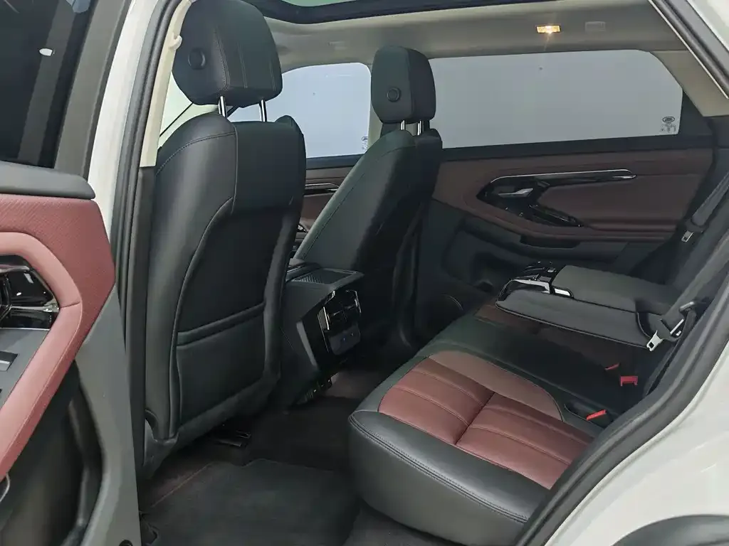 Land Rover Evoque — фото 10