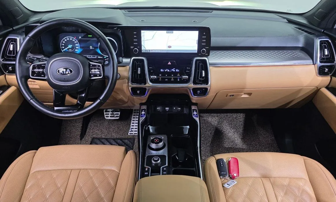 Kia Sorento — фото 9