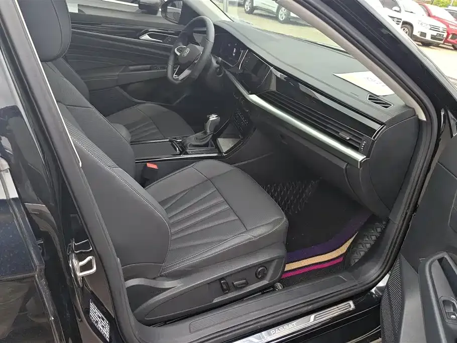Volkswagen Passat — фото 4