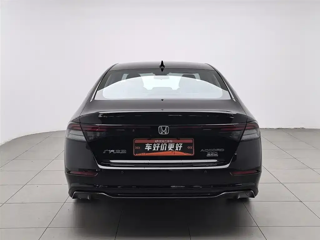 Honda Accord — фото 2