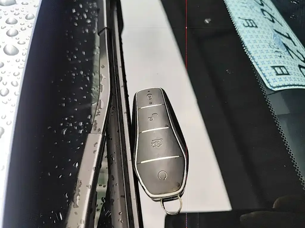 BYD Seal — фото 7