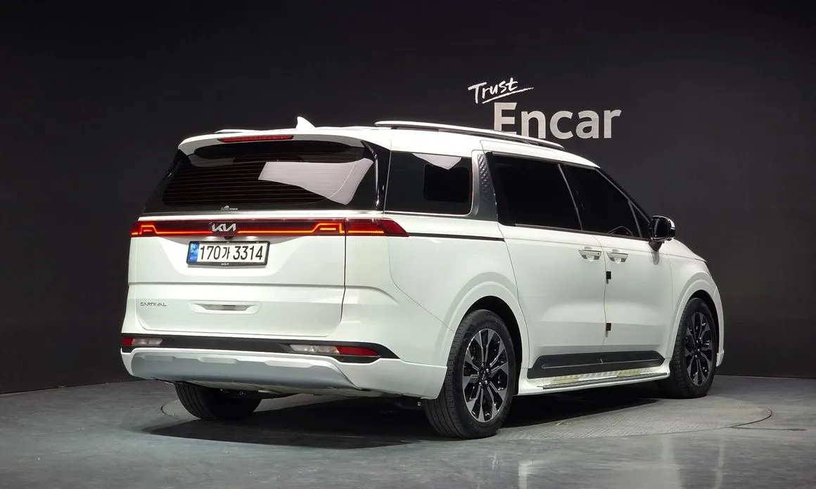 Kia Carnival — фото 2