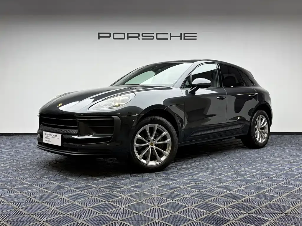 Porsche Macan — фото 1
