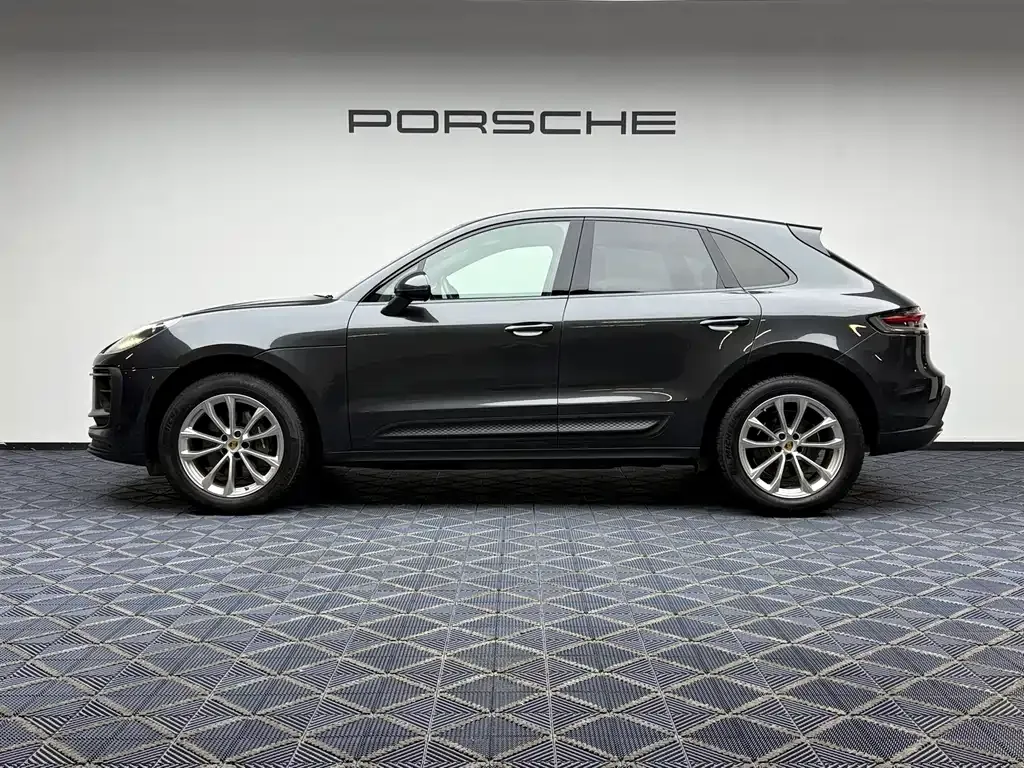 Porsche Macan — фото 5