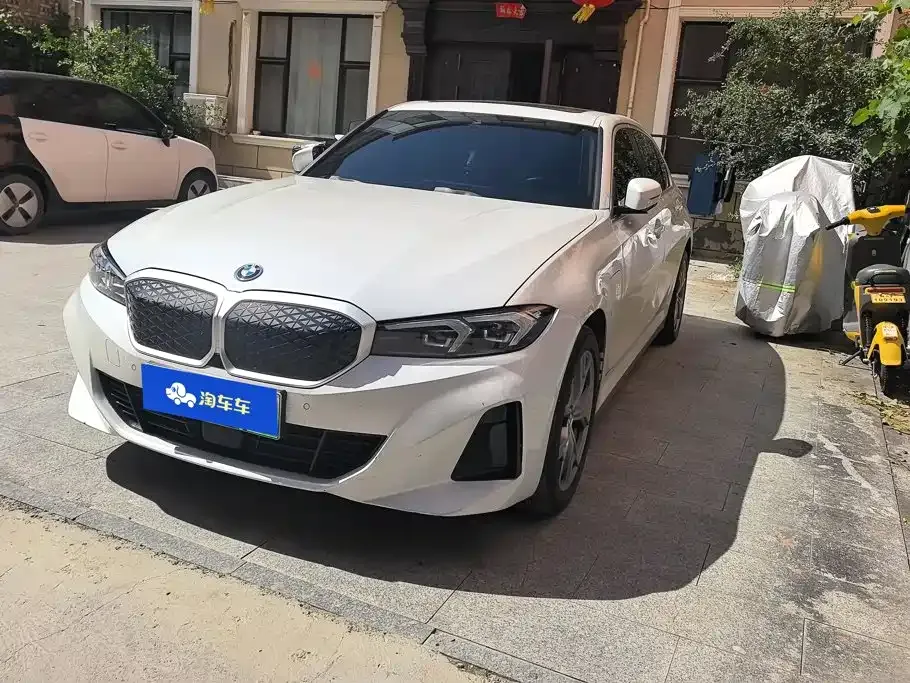 BMW i3 — фото 1